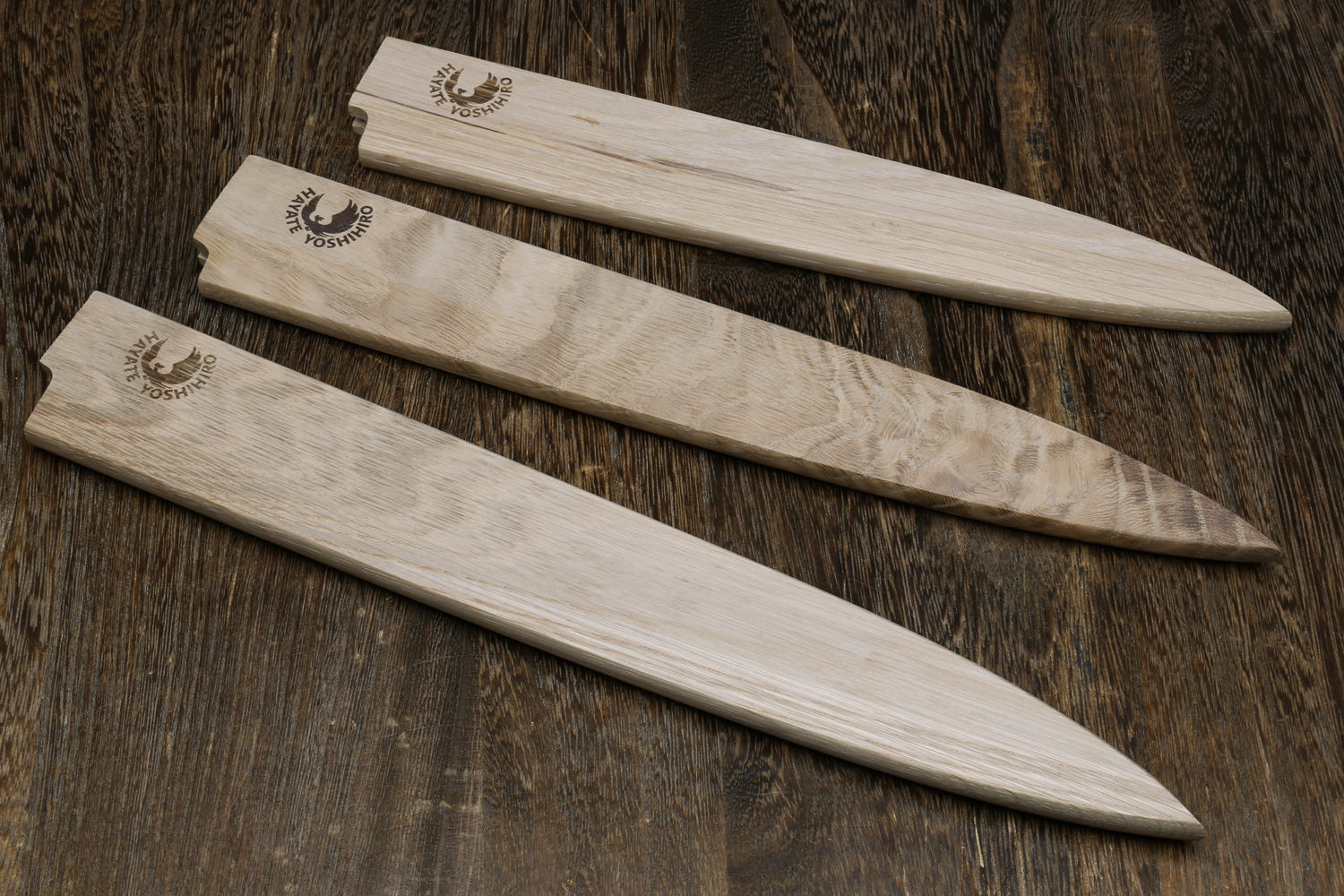 Yoshihiro magnetic oak saya cover set, two long wooden sheaths with logos