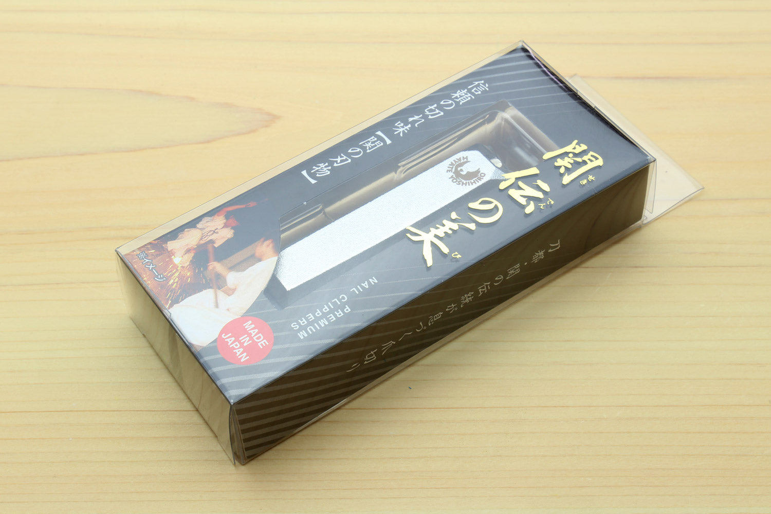 Yoshihiro Premium nail clipper box with Japanese text and product photo