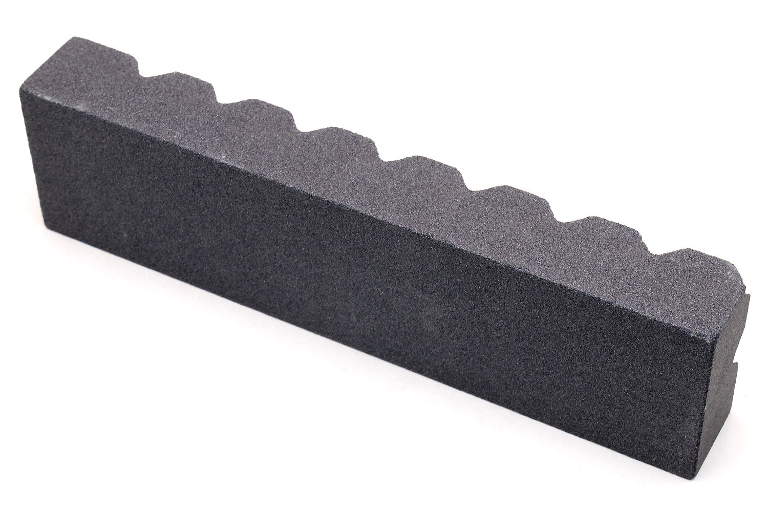 Sharpening stone fixer, black stepped abrasive bar with scalloped edge