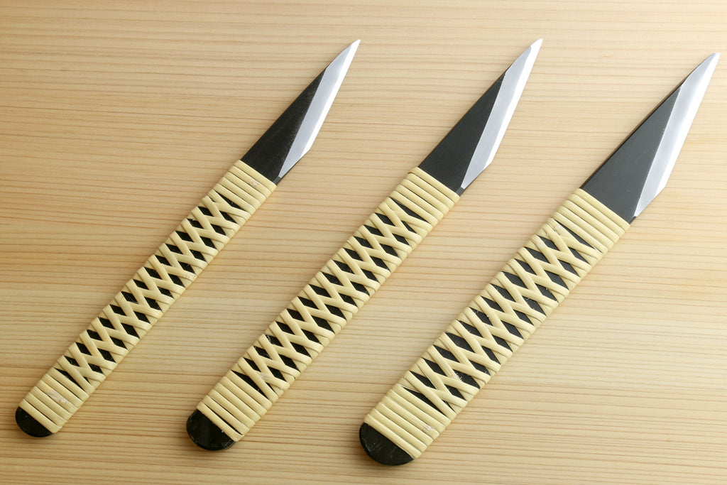 Kiridashi utility knife set with beige textured handles and silver blades