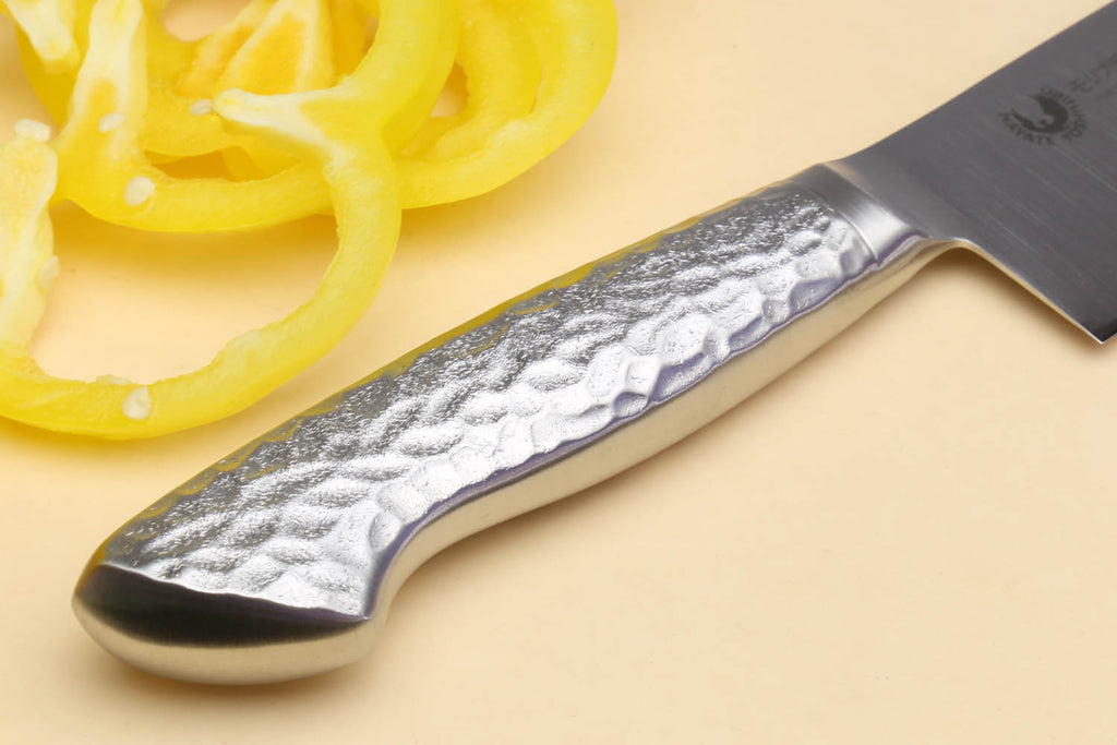 Santoku chef's knife with hammered steel edge and integrated stainless handle