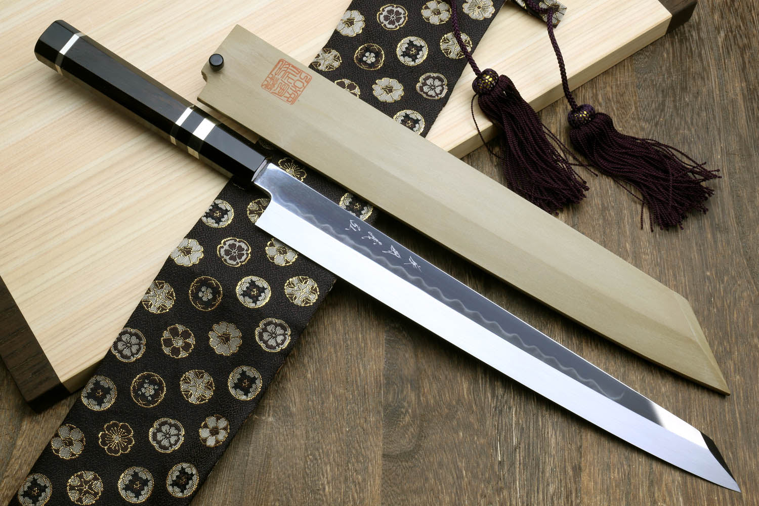 Yoshihiro Japanese sushi knife, mirror-finished silver blade, ebony handle