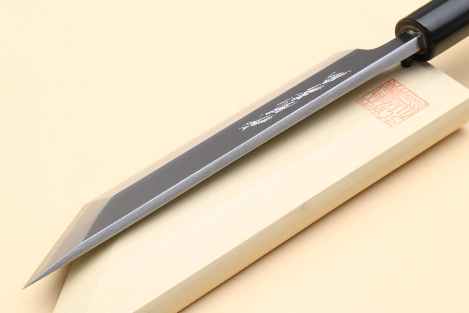 Edosaki eel filet knife with long pointed blade and light wood sheath