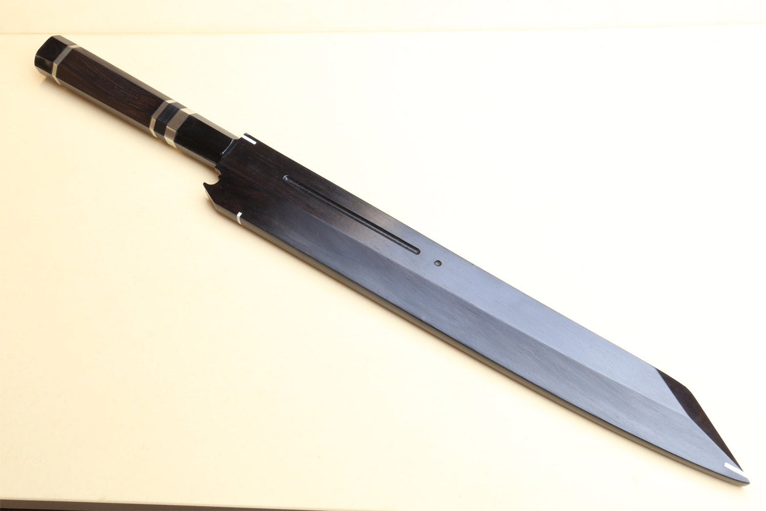 Sushi sashimi yanagi knife with dark saya and long pointed silver steel blade